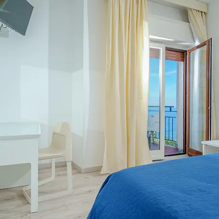 Oriente 4* Vico Equense