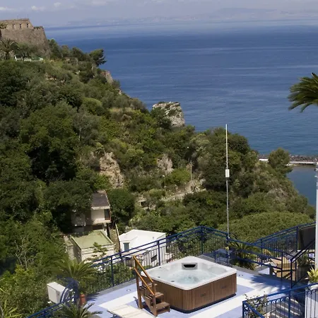 Oriente Ξενοδοχείο Vico Equense