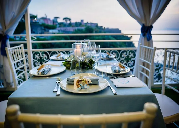 Oriente Отель Вико-Экуенсе