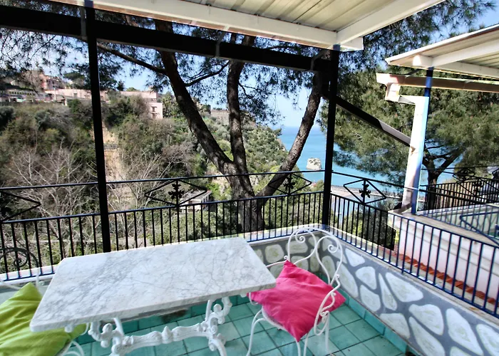 Oriente Вико-Экуенсе