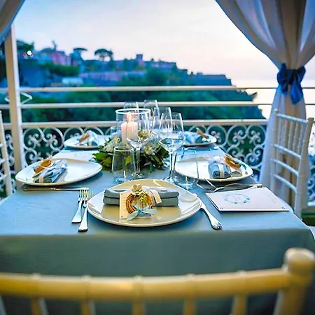 Oriente 4* Вико-Экуенсе